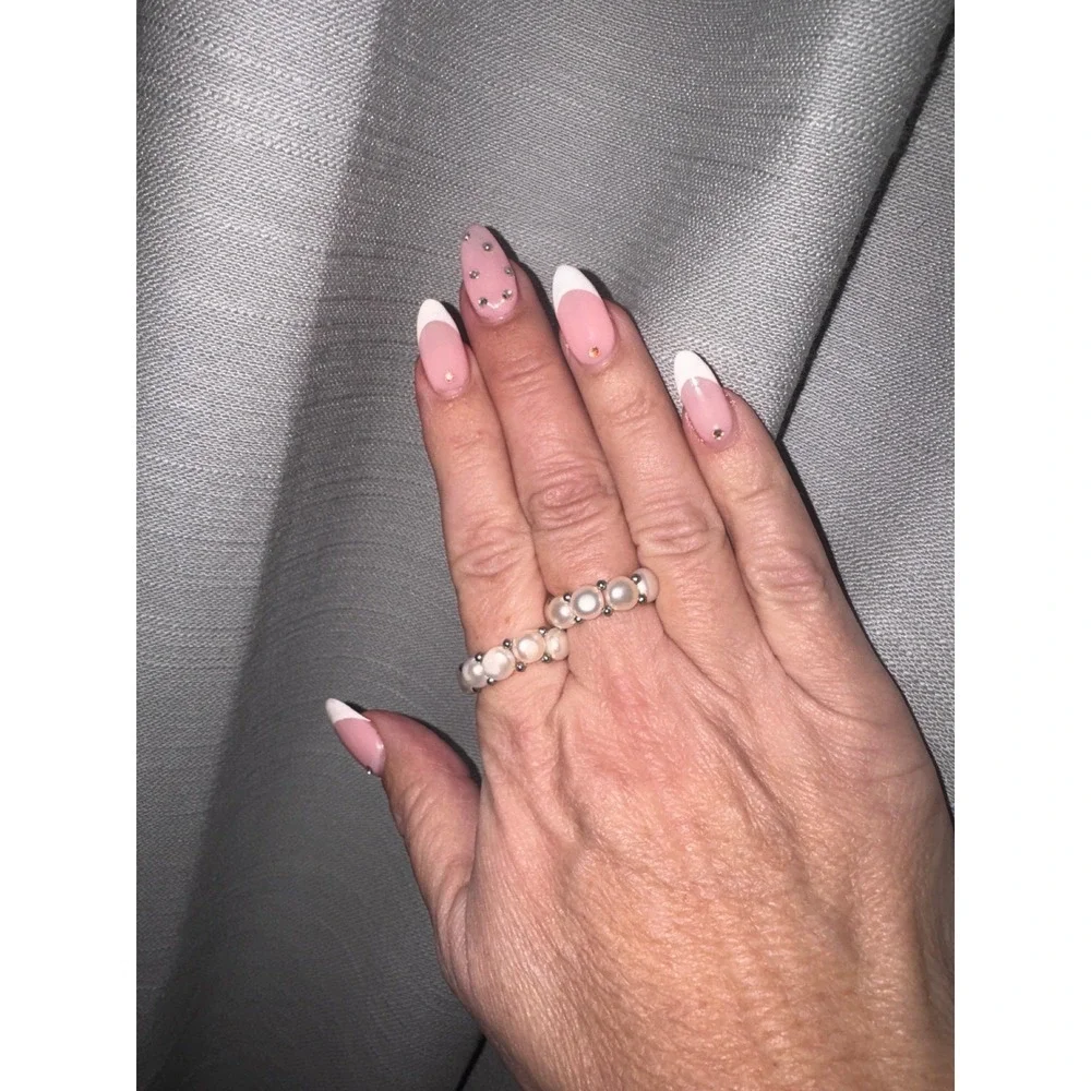 Elegant Pearl Ring Silver‎ Tone Stackable Beaded Statement Ring Stretch size